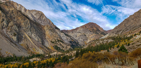 Heading up to the Tioga Pass from Lee Vining